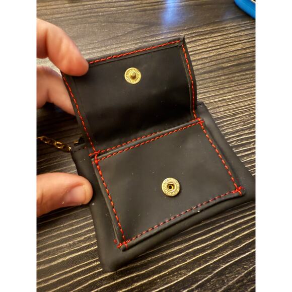 6/$25 Vintage Flower Pocket Keychain - Picture 3 of 4